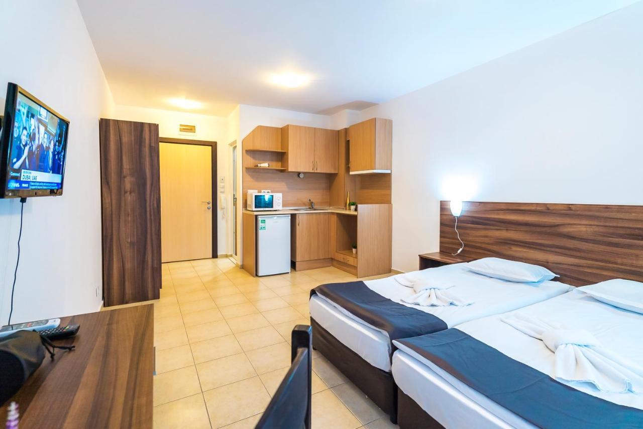 Apartments In Hotel Admiral Plaza Sunny Beach Eksteriør billede