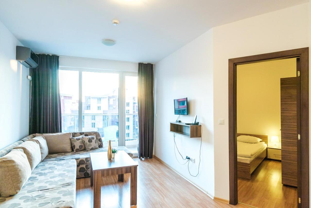 Apartments In Hotel Admiral Plaza Sunny Beach Eksteriør billede